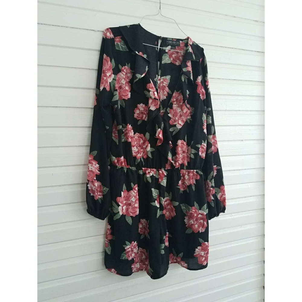 Plus Size Floral Romper